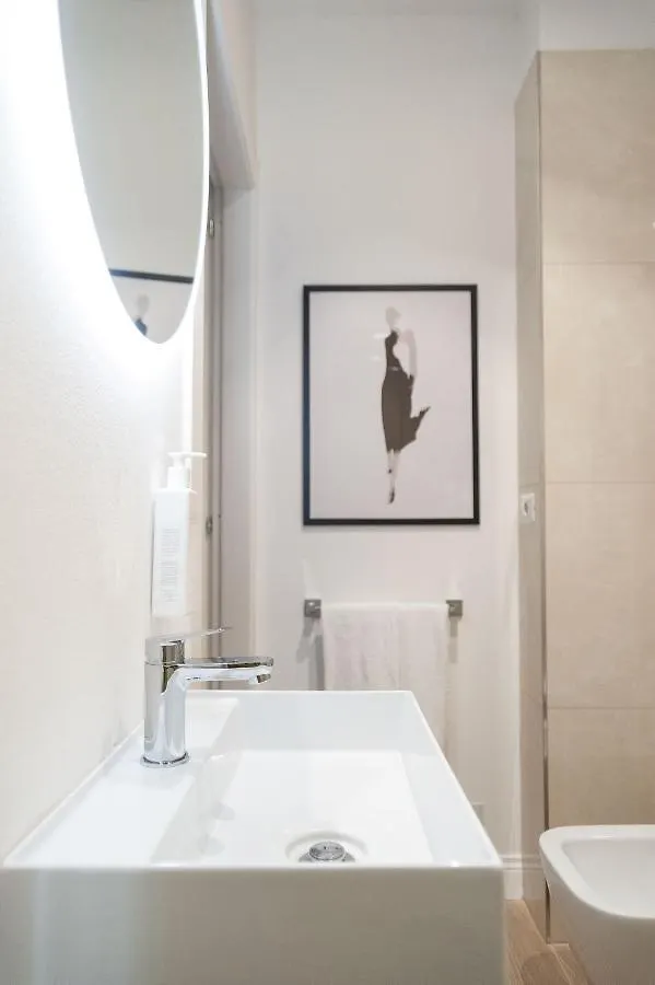 Cavour Fillyourhomewithlove Design Apartment Florence Italy